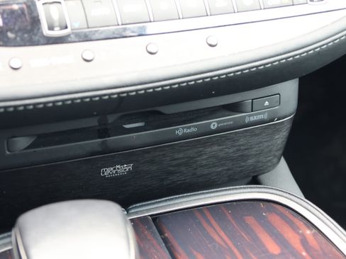 Used 2020 Lexus LS 500 w/ Interior Upgrade Package image 28