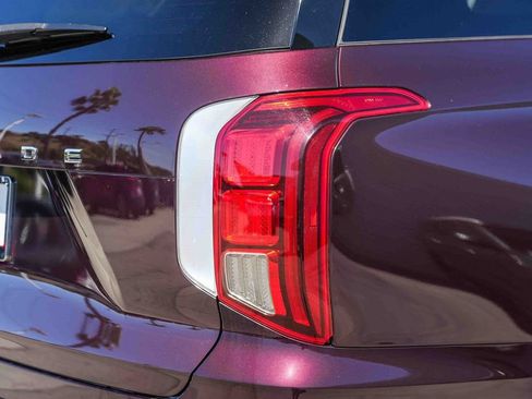 Used 2020 Hyundai Palisade Limited FWD image 9