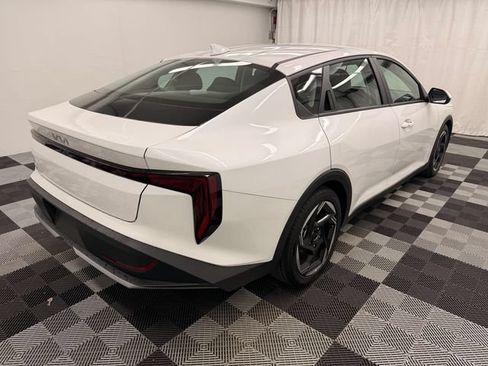 Certified 2025 Kia K4 EX FWD image 5