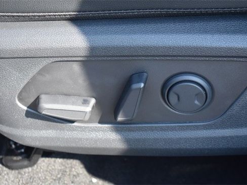 New 2026 Kia Sportage EX w/ EX Panorama Roof Package image 23