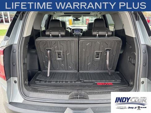 Used 2023 GMC Acadia AT4 w/ Technology Package AWD/4WD image 11