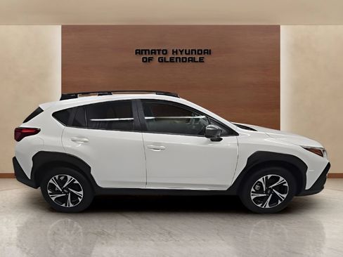 Used 2025 Subaru Crosstrek 2.5i Premium AWD/4WD image 6