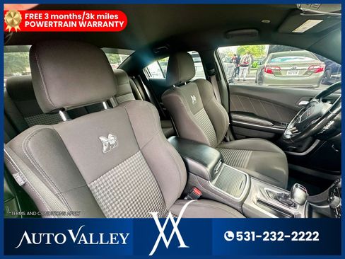 Used 2019 Dodge Charger Scat Pack RWD image 18