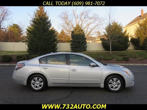 Used 2012 Nissan Altima 2.5 SL w/ 2.5SL Pkg image 4