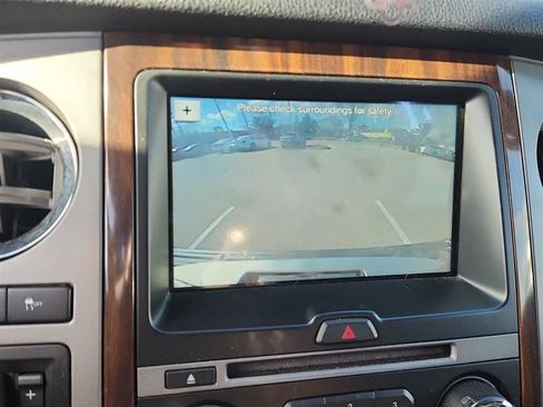 Used 2017 Ford Expedition Max Platinum image 14