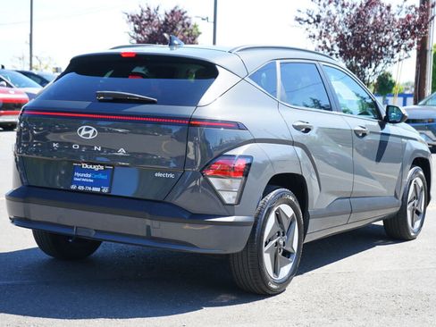 Certified 2024 Hyundai Kona SEL FWD image 5