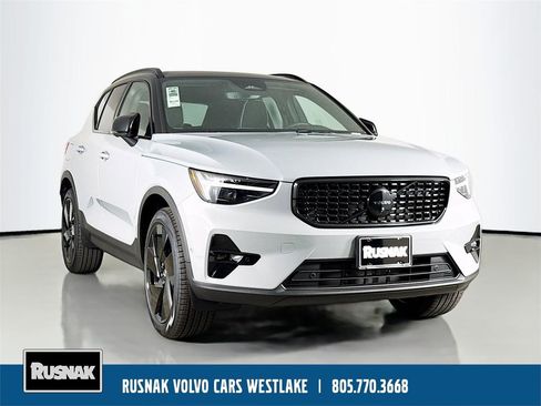 New 2026 Volvo XC40 B5 Ultra AWD/4WD image 1