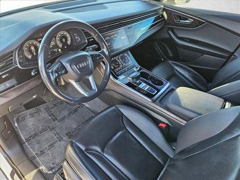 Used 2019 Audi Q8 Premium Plus w/ Premium Plus image 9