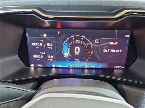 Used 2024 Chevrolet Colorado LT RWD image 11