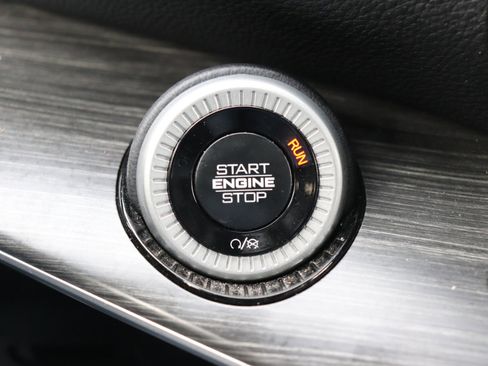 Used 2024 Jeep Wagoneer Series III image 55