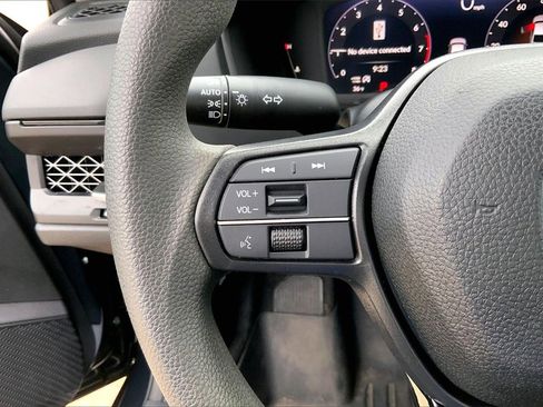 Used 2023 Honda Accord EX image 18