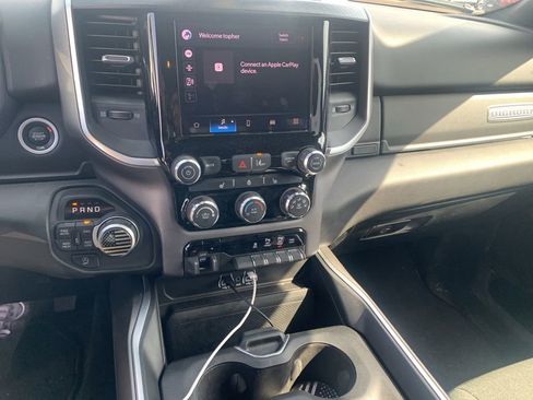 Used 2025 RAM 1500 Big Horn AWD/4WD image 8