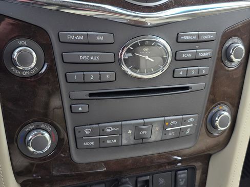 Used 2017 INFINITI QX80 2WD w/ Driver Assistance Package image 35