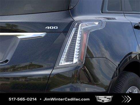 New 2026 Cadillac XT5 Sportv w/ LPO, Floor Liner Package image 11