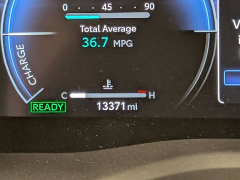 Used 2025 Toyota Camry XSE image 19