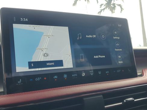 Used 2023 Lincoln Corsair Reserve w/ Jet Appearance Package image 28