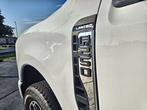 Used 2024 Ford F250 Limited AWD/4WD image 27