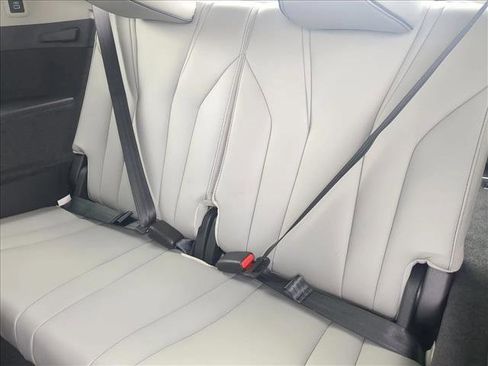 Used 2024 Acura MDX SH-AWD w/ Advance Package image 21