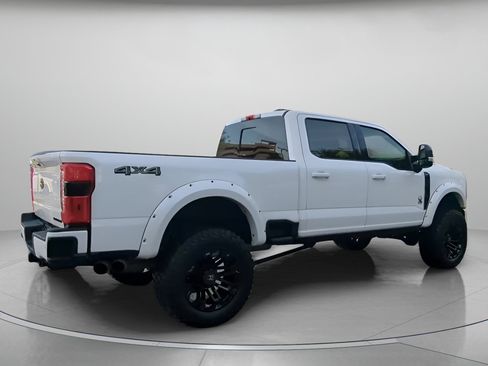 Certified 2024 Ford F250 Lariat w/ Lariat Ultimate Package AWD/4WD image 29