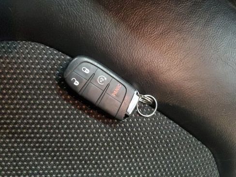 Used 2018 Jeep Compass Trailhawk w/ Safe & Security Group AWD/4WD image 30