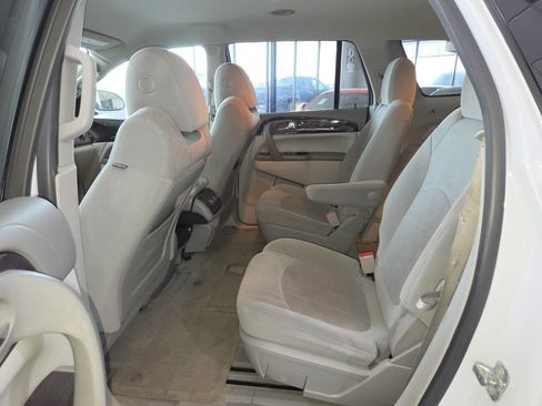 Used 2017 Buick Enclave Convenience FWD image 20