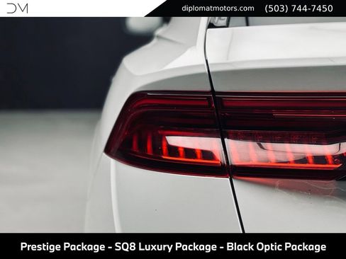 Used 2023 Audi SQ8 Prestige w/ Prestige Package AWD/4WD image 15
