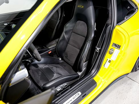 Used 2015 Porsche 911 Carrera GTS RWD image 20