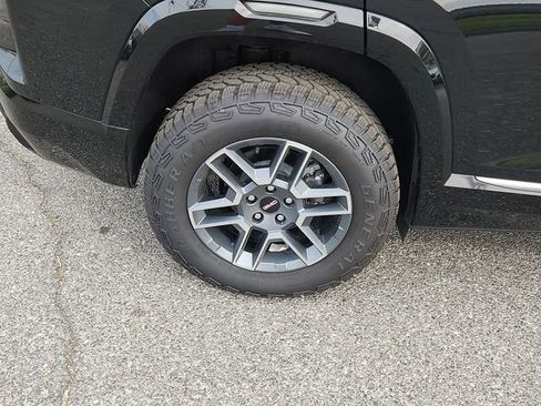 New 2026 GMC Terrain AT4 AWD/4WD image 5