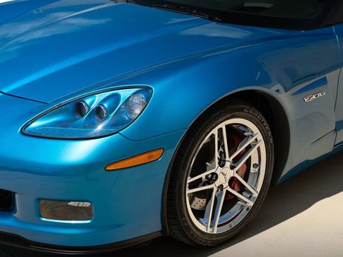 Used 2008 Chevrolet Corvette Z06 w/ Preferred Equipment Group RWD image 49