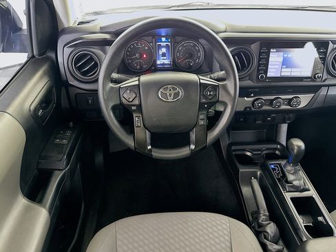 Used 2022 Toyota Tacoma SR image 17