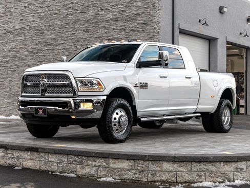 Used 2017 RAM 3500 Laramie image 6