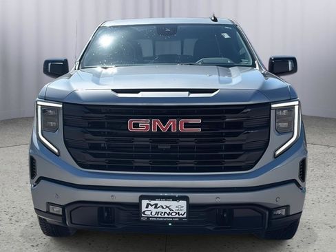 Used 2026 GMC Sierra 1500 Elevation w/ Elevation Premium Package image 8