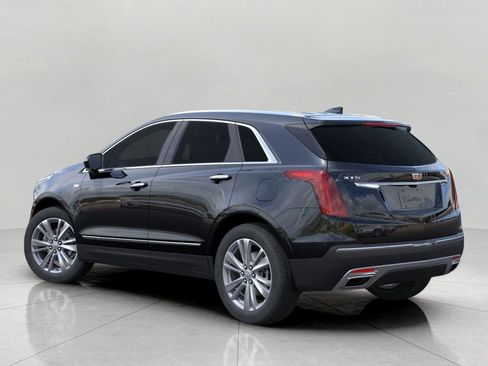 Used 2025 Cadillac XT5 Premium Luxury w/ Technology Package AWD/4WD image 3
