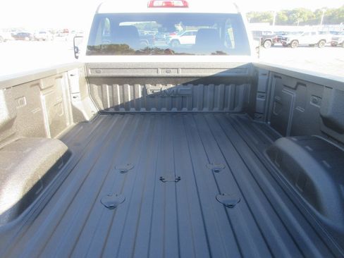 New 2026 GMC Sierra 3500 SLE image 7