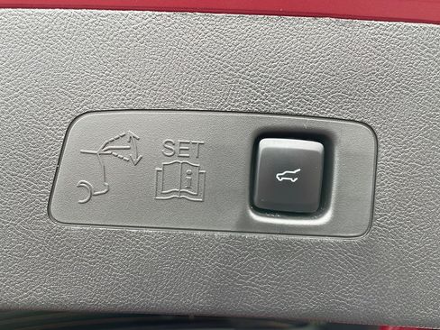 Used 2024 Lincoln Corsair Reserve w/ Equipment Group 201A AWD/4WD image 32