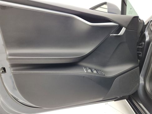 Used 2016 Tesla Model S 90D image 16