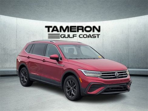 Used 2022 Volkswagen Tiguan SE image 9