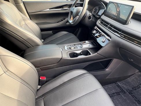 Used 2025 INFINITI QX60 Pure image 26