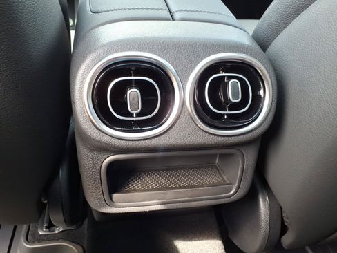 New 2026 Mercedes-Benz GLC 300 4MATIC image 18