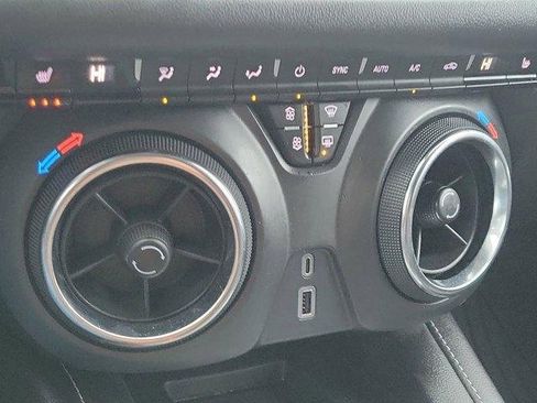 Used 2024 Chevrolet Blazer LT w/ Convenience Package image 30