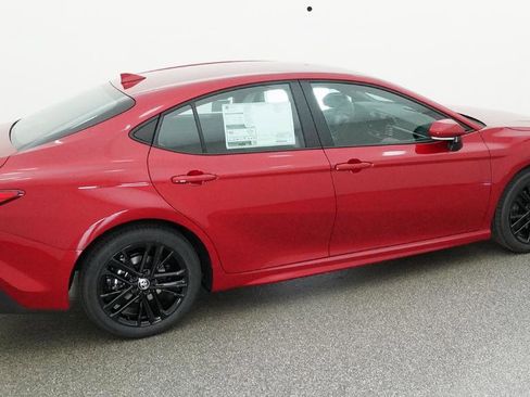 New 2026 Toyota Camry SE image 13