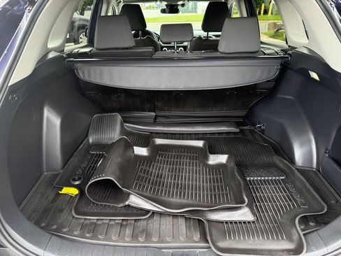 Used 2024 Toyota RAV4 XLE w/ Convenience Package AWD/4WD image 30
