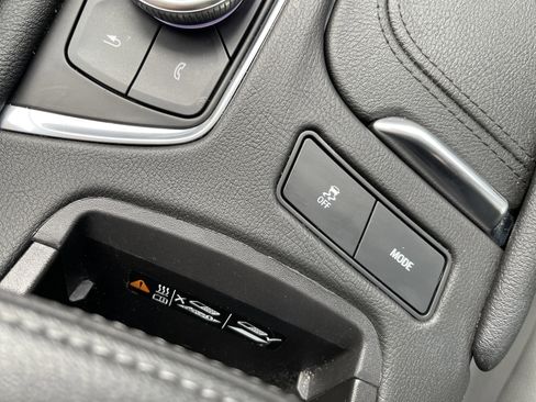 Certified 2025 Cadillac XT5 Premium Luxury image 35