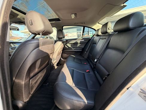Used 2014 BMW 528i xDrive 528i xDrive Sedan 4D image 12