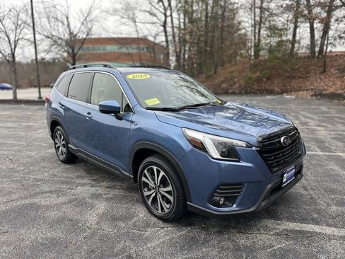 Used 2024 Subaru Forester Limited image 3