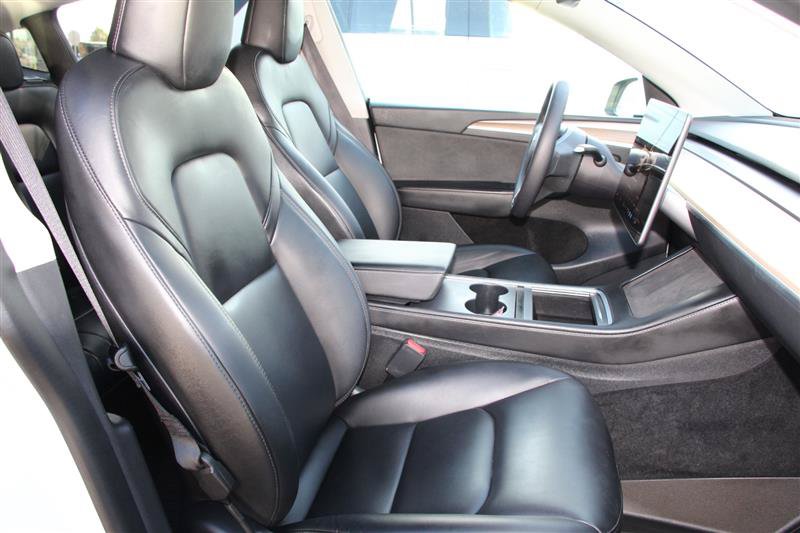 Used 2023 Tesla Model Y Long Range AWD/4WD image 18