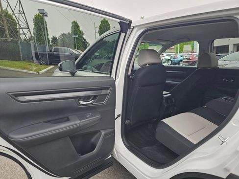 Certified 2025 Honda CR-V LX image 17