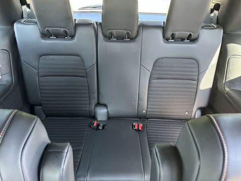 Used 2024 Nissan Pathfinder Rock Creek AWD/4WD image 18