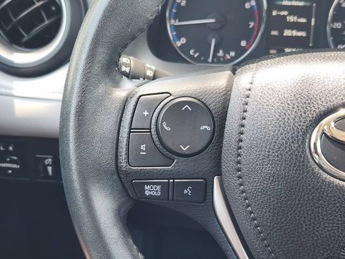 Used 2018 Toyota RAV4 Limited w/ Advanced Technology Package FWD image 29