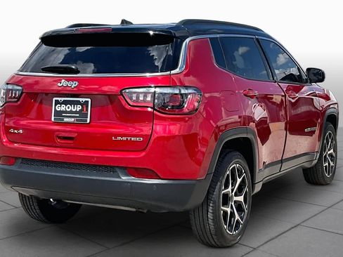 Used 2025 Jeep Compass Limited AWD/4WD image 13